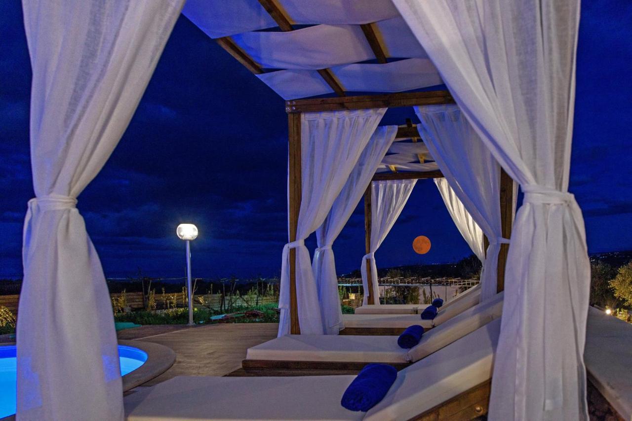 Villa4Dreams Gerani  Exterior photo